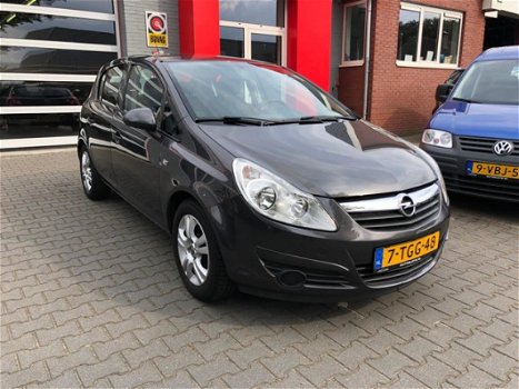 Opel Corsa - 1.2-16V '111' Edition - 1