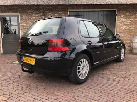 Volkswagen Golf - 1.6-16V FSI Highline -5 Deurs- Nieuwe APK- Airco - FSI - 1