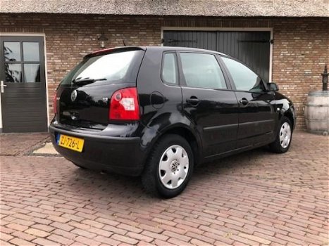 Volkswagen Polo - 1.2-12V Atlantic - 5 deurs - Nieuwe APK - Airco - 1