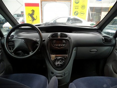 Citroën Xsara Picasso - 1.6i Airco Climate control - 1