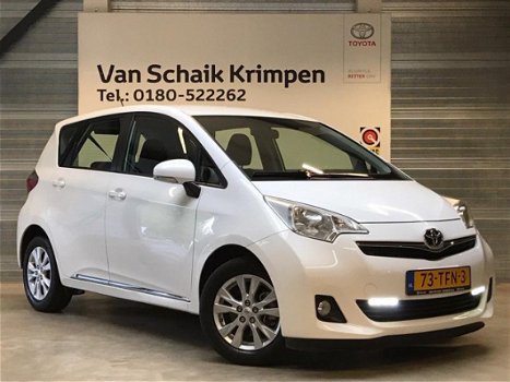 Toyota Verso S - 1.3 VVT-i Aspiration Navigatie, Climate c. Trekhaak, Dealer onderhouden, NL auto. L - 1