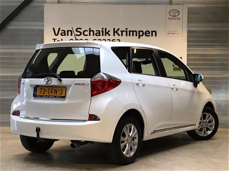 Toyota Verso S - 1.3 VVT-i Aspiration Navigatie, Climate c. Trekhaak, Dealer onderhouden, NL auto. L - 1