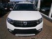 Dacia Sandero - 0.9 TCe Laureate Automaat - 1 - Thumbnail