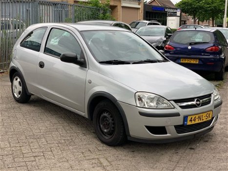 Opel Corsa - 1.0-12V Essentia - 1