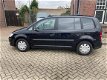 Volkswagen Touran - 1.9 TDI Cross Automaat Navi (2010) - 1 - Thumbnail