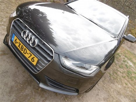 Audi A4 Avant - 2.0TDI SPORTS/NAVI/LED+XENON/LM 20