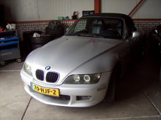 BMW Z3 Roadster - 2.0 6 cilinder 10 x Z-3 op voorraad