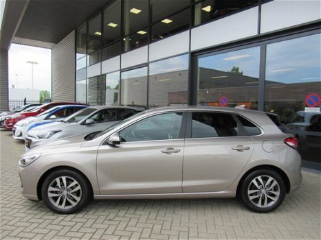 Hyundai i30 - 1.0 T-GDi 120pk First Edition Navi, Camera - 1