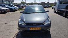 Ford Focus Wagon - 1.6-16V Trend