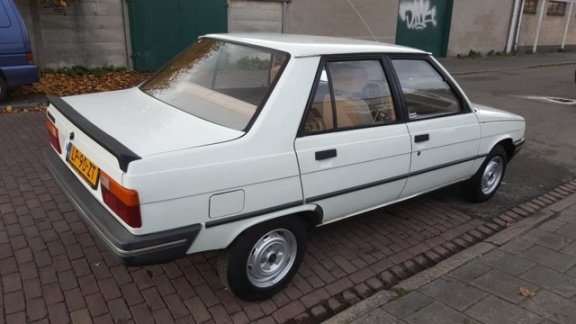 Renault 9 - R 9 GTL .apk t/m 2021 - 1