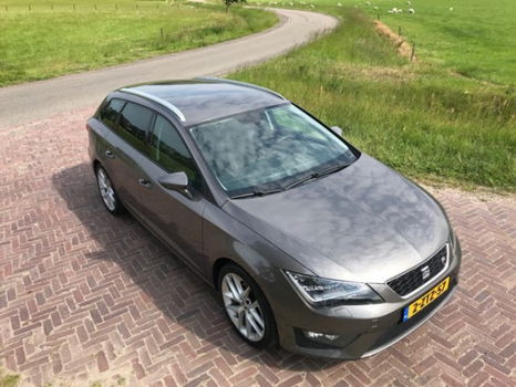 Seat Leon ST - 2.0 TDI FR Dynamic 150PK - 1