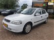Opel Astra - 1.4 Business / Airco / Jaar APK / Elec Pakket / Dealer onderhouden / - 1 - Thumbnail