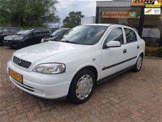 Opel Astra - 1.4 Business / Airco / Jaar APK / Elec Pakket / Dealer onderhouden /