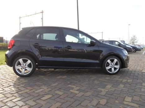 Volkswagen Polo - 1.6 TDI Comfortline nieuwe vliegwiel + koppeling - 1