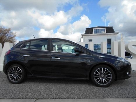 Fiat Bravo - 1.4 MultiAir Business Dealer onderhouden ( Inruil mogelijk ) - 1