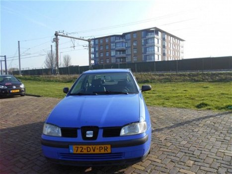 Seat Ibiza - 1.4 Stella Starten en rijden - 1