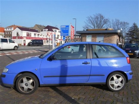 Seat Ibiza - 1.4 Stella Starten en rijden - 1