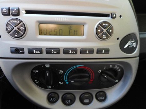 Ford Ka - 1.3 Cool & Sound Zit al een nieuwe APK op - 1