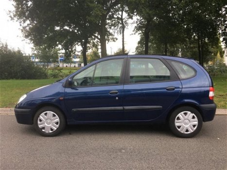 Renault Scénic - 1.6-16V Expression Sport 1 jaar apk ( AIRCO ) - 1