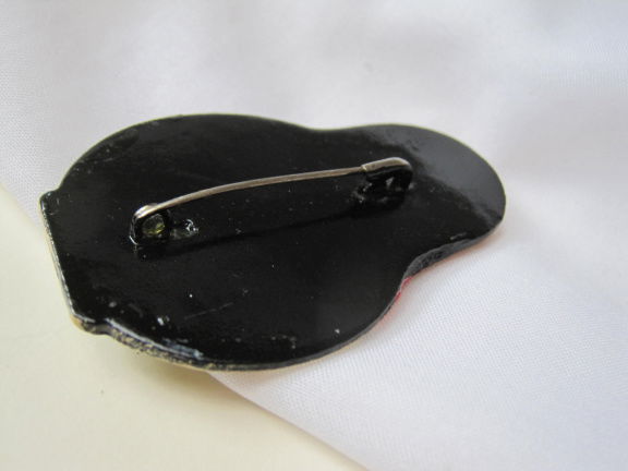 Broche houten gelakte Matroesjka Russiche pop 5.9x4.0 cm - Afbeelding 2
