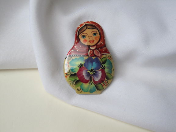 Broche houten gelakte Matroesjka Russiche pop 5.9x4.0 cm - Afbeelding 3