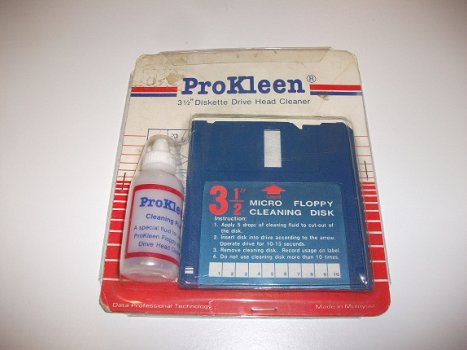 Vintage 3,5 Floppy Cleaning Disk Kit - 1