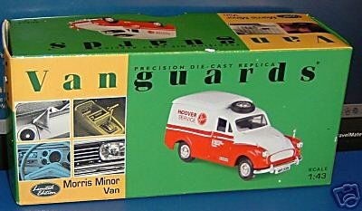 1:43 Corgi Vanguards VA01117 Morris Minor Van Hoover - 3