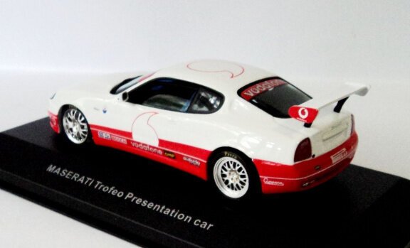 1:43 Ixo GTM015 Maserati Trofeo presentation car - 2