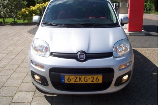 Fiat Panda - 0.9 TwinAir Lounge Clima PDC.Hoge zit.Lage km stand. Apk Zeer zuinig.Luxe uitvoering - 1