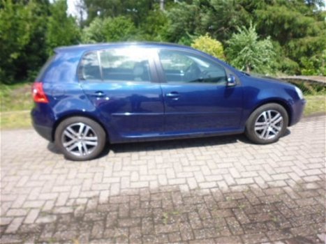 Volkswagen Golf - 1.6 Trendline - 1