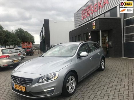 Volvo V60 - 2.0 D3 2014 Navi Pdc Leder Cam winterpakket - 1