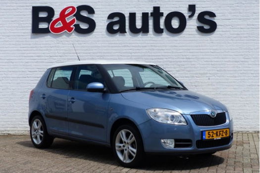 Skoda Fabia - 1.6-16V Sport AIRCO CRUISE ELEKTRISCHE RAMEN+SPIEGELS LM VELGEN - 1