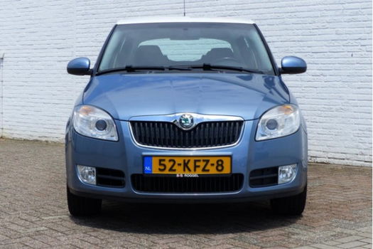 Skoda Fabia - 1.6-16V Sport AIRCO CRUISE ELEKTRISCHE RAMEN+SPIEGELS LM VELGEN - 1