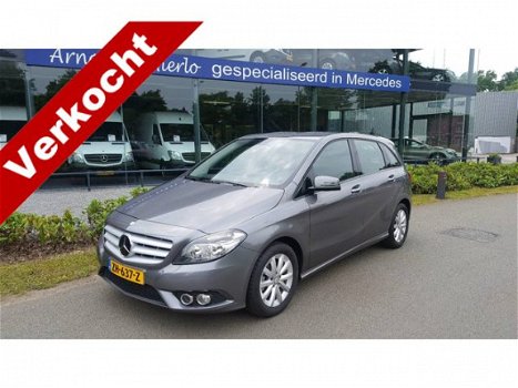 Mercedes-Benz B-klasse - 200 Ambition Mooie B 200 benzine automaat met div. opties - 1