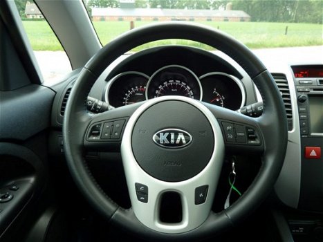 Kia Venga - 1.4 CVVT Vibe PANORAMADAK, CAMERA, NAVI - 1