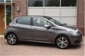 Peugeot 208 - 1.2 PureTech Allure 20.000 km geen afleveringskosten - 1 - Thumbnail