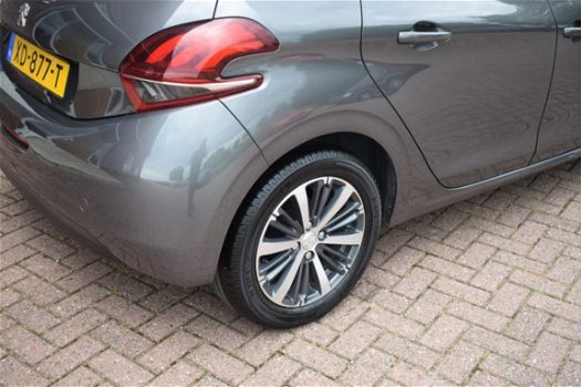 Peugeot 208 - 1.2 PureTech Allure 20.000 km geen afleveringskosten - 1