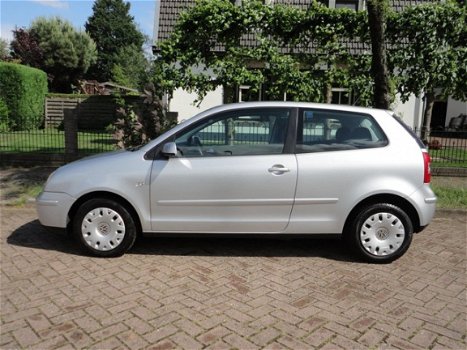 Volkswagen Polo - 1.4-16V Athene Cruise control, climate control, elektrische ramen - 1