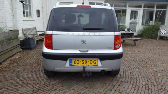 Peugeot 1007 - 1.4 Sesam Gentry APK tot 06-01-2021, op 17-05-2019 onderhoudsbeurt incl nwe koppeling - 1