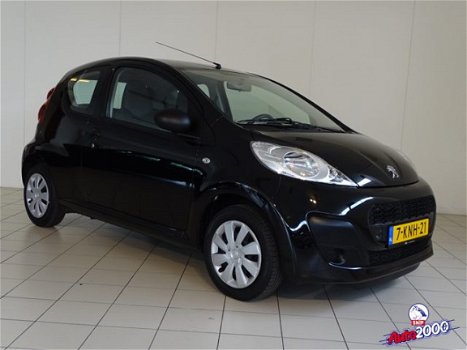 Peugeot 107 - - 1.0 68PK 3D Access AIRCO - 1