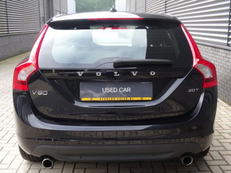 Volvo V60 - 2.0T 203PK AUT MOMENTUM | DRIVER SUPPORT LINE - 1