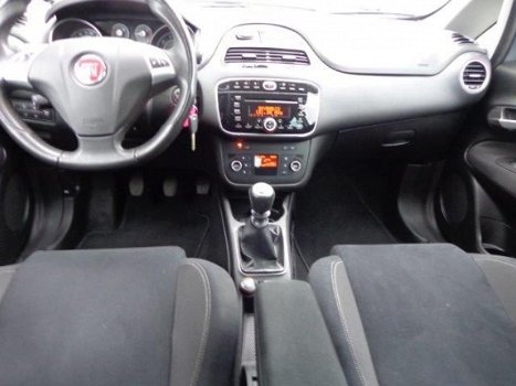 Fiat Punto - Sport 5 drs. Sport | Luxe uitvoering | Aut. Airco | Cruise Ctrl | - 1