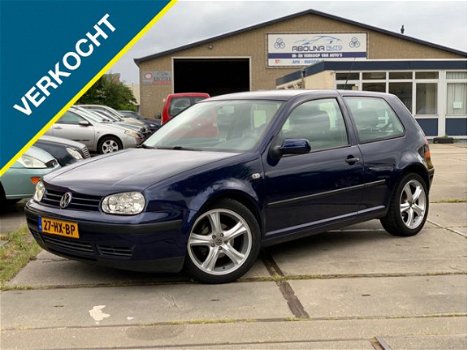 Volkswagen Golf - 1.6-16V MasterEd/Airco/Stuurbkr/LM17 - 1