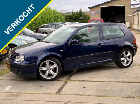 Volkswagen Golf - 1.6-16V MasterEd/Airco/Stuurbkr/LM17 - 1