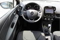 Renault Clio Estate - 0.9 TCe Limited DEMO - 1 - Thumbnail