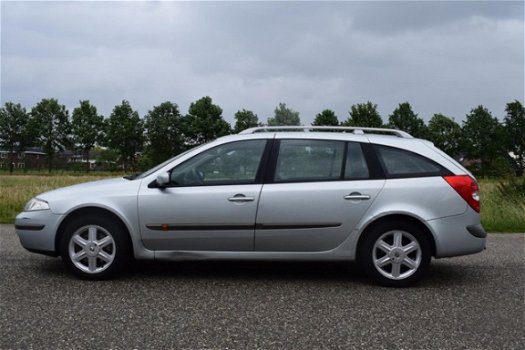 Renault Laguna Grand Tour - 1.8-16V Tech Road Clima, Cruise, Trekhaak - 1