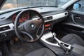 BMW 3-serie Touring - 318i 143pk clima cruise pdc 17 inch nwe banden - 1 - Thumbnail