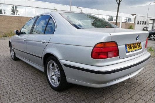 BMW 5-serie - 530d Executive APK tot 2-20 Topstaat - 1