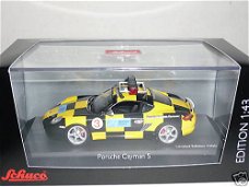 1:43 Schuco 04743 Porsche Cayman s "follow me"