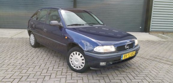 Opel Astra - 1.6i GL 1998 5DRS Blauw NAP*APK 2020*Elek.pakket - 1